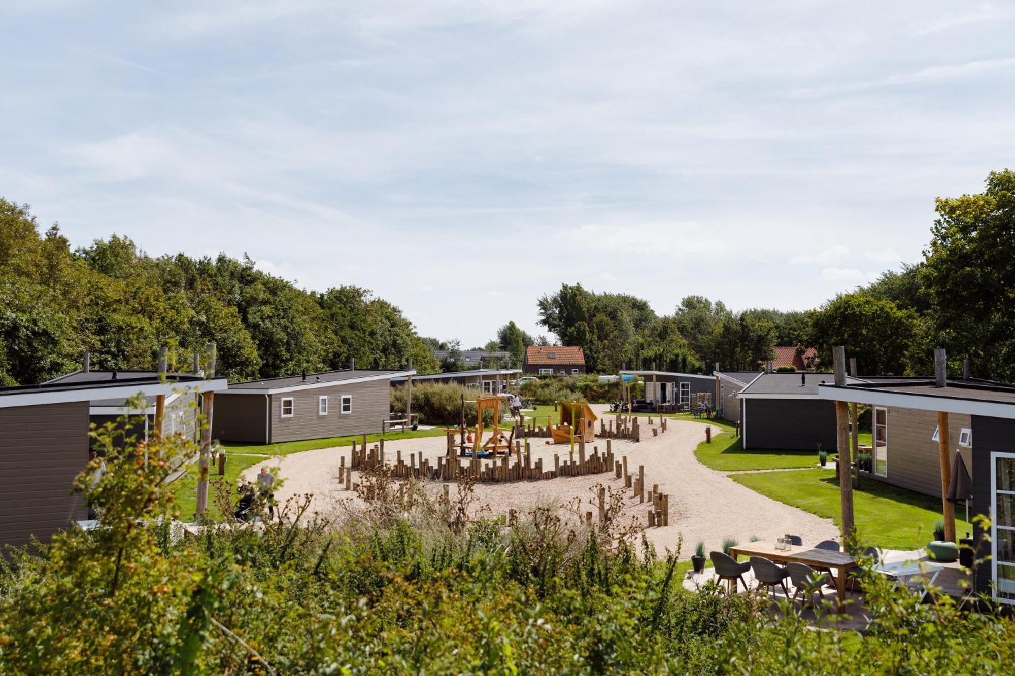 Rcn Vakantiepark Toppershoedje Ouddorp Exterior foto